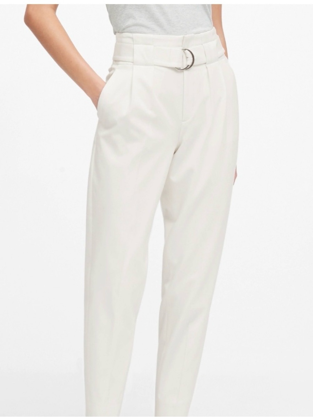 Banana Republic High Rise Barrel Fit Tapered Ankle pants White size 0